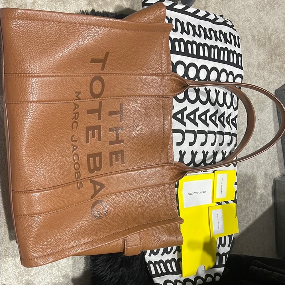 Marc Jacobs Brown Tote Bag